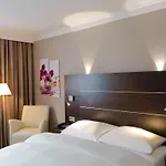 メルキュール ホテル 4*