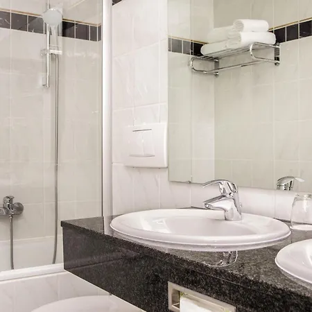 Mercure מלון האגן