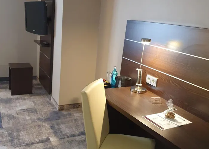 哈根美居酒店 4*